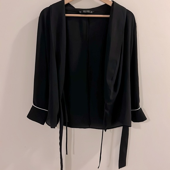 Zara Black Wrapped Blouse Size Small - Picture 7 of 7